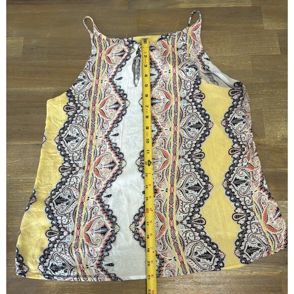 Women's Floral Blouse Size Medium Lightweight Top Loft Sleeveless Blouse - Picture 7 of 7